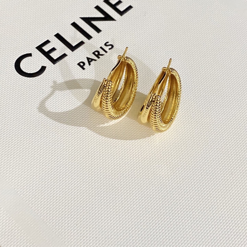 Ce**e earrings